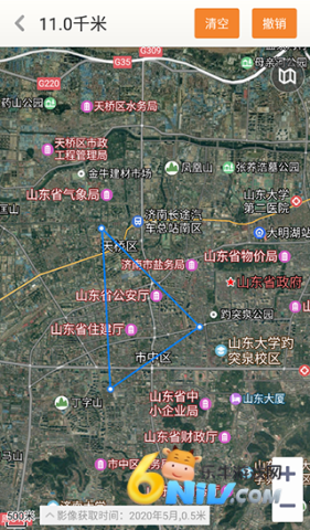 17667613704992_water