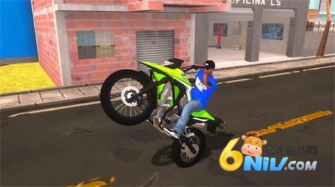 17737726288715_water