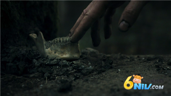 17742338778640_water